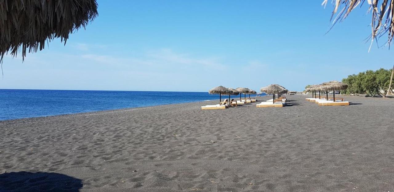 One And Only Beachfront Rooms Perissa (Santorini) Exterior foto